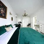 Sea View Luxury Boutique Penthouse St Pauls Bay