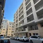 Sea View Luxury Boutique Penthouse St Pauls Bay شقة *