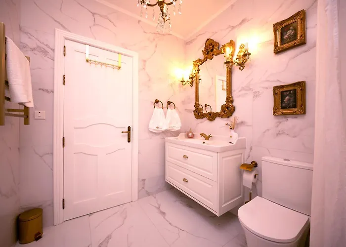 Sea View Luxury Penthouse, Saint Paul's Bay アパート セント・ポールズ・ベイ