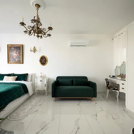 Boutique Penthouse With Private Terrace & Sea View * St. Paul's Bay