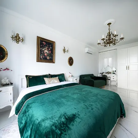 Апартаменты Sea View Luxury Penthouse, Saint Paul's Bay *