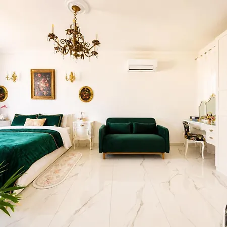 Boutique Penthouse With Private Terrace & Sea View * Σεντ Πόλς Μπέι