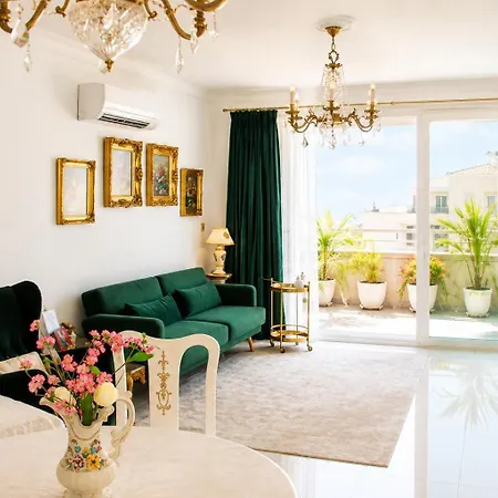Boutique Penthouse With Private Terrace & Sea View Διαμέρισμα *