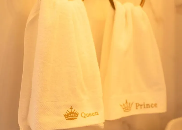 Sea View Luxury Penthouse, Saint Paul's Bay *