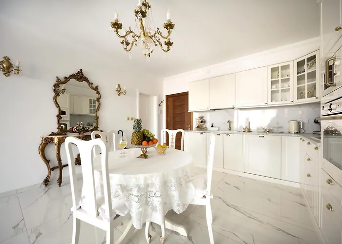 Sea View Luxury Penthouse, Saint Paul's Bay